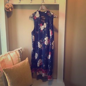 Navy floral dress from mi ami'.